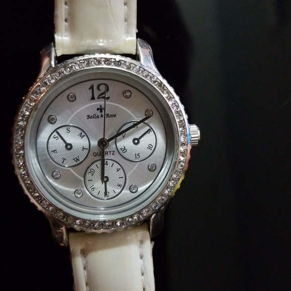 bella and rose Jewelry - Watch